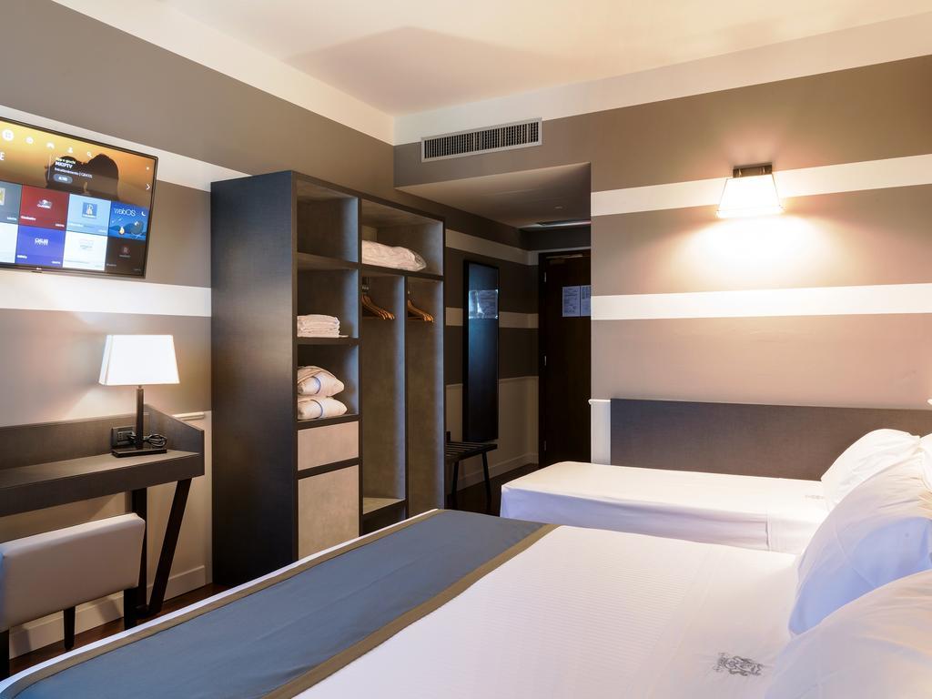 Torresi Hotel